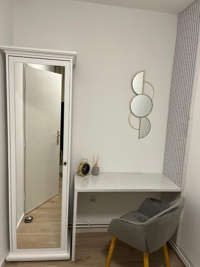 Apartman Gold Maris Apartment Karlovac Luaran gambar